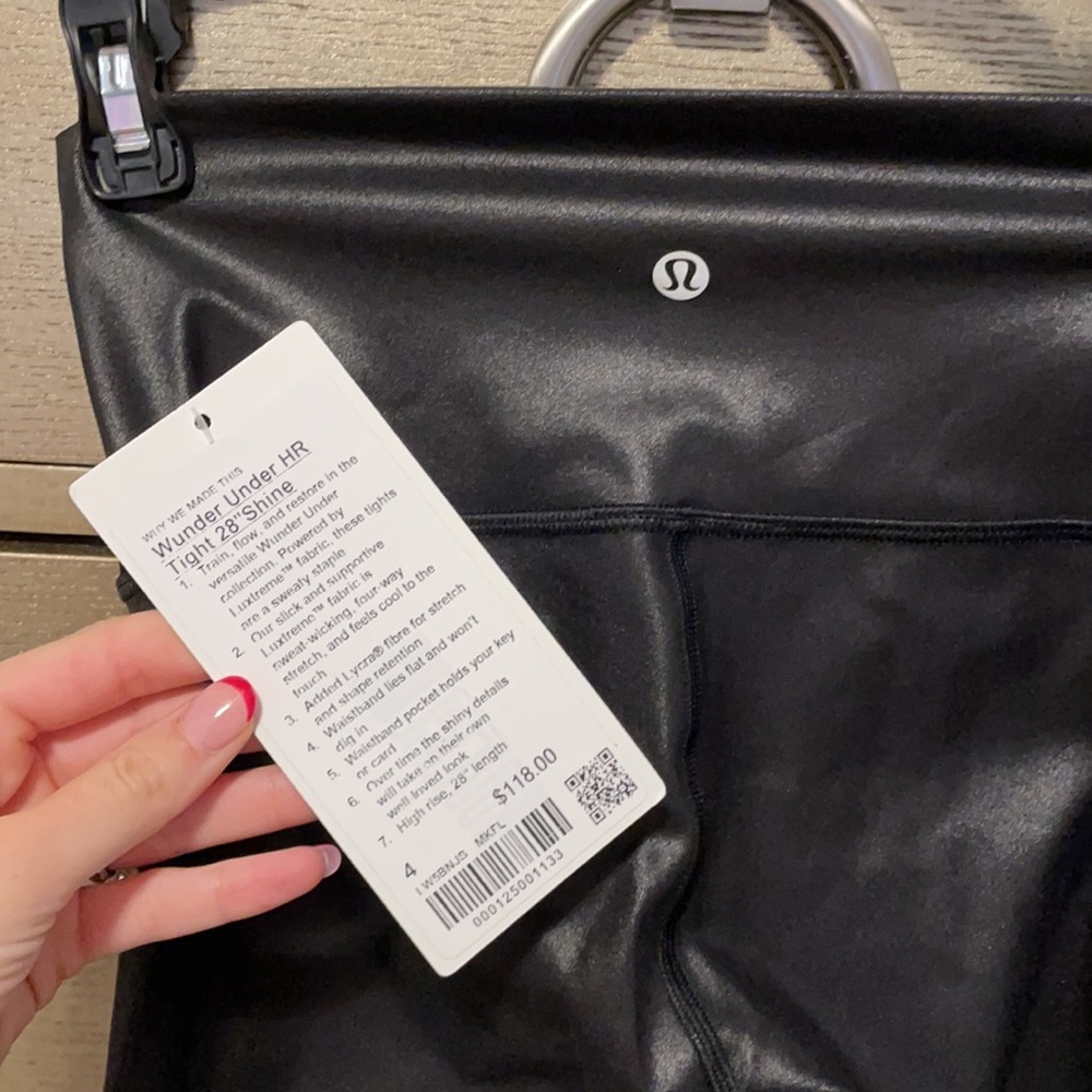 NWT Wunder under HR shine full length legging. Sz4 ✨